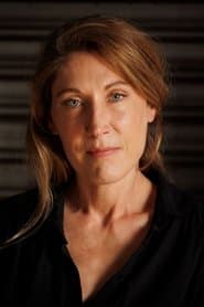 塞利娜·芒维尔