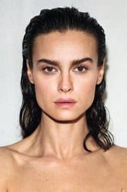 卡西娅·斯穆特尼亚克